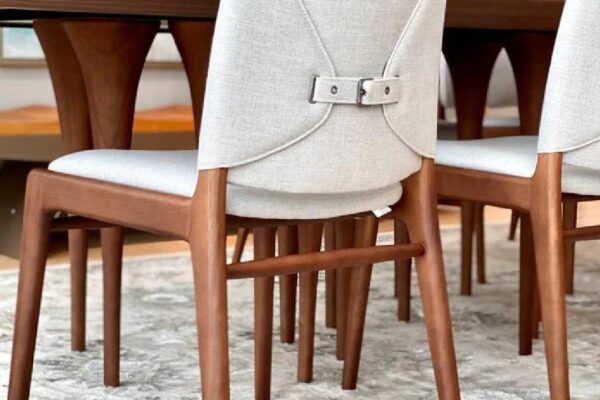 luxur_furniture_tampa_uultis_restaurant